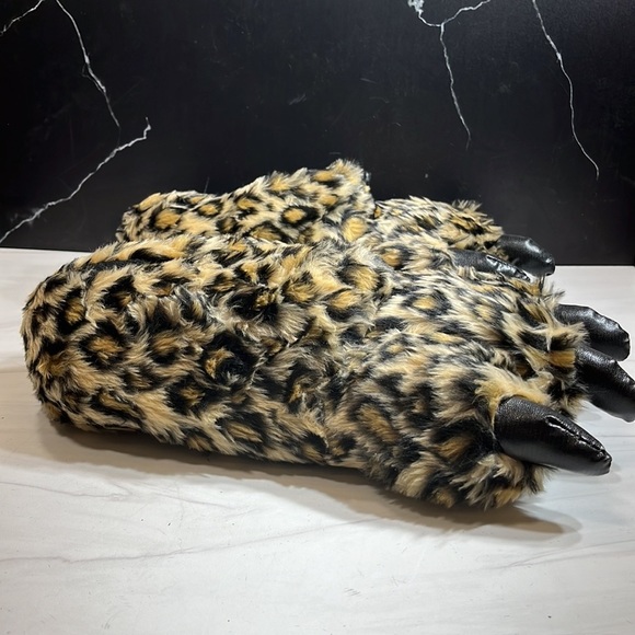 Unbranded Women’s Claw Slippers Leopard sz 7/8 - Picture 5 of 8